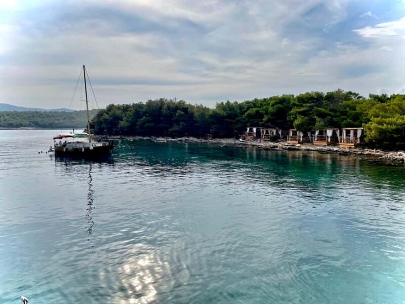 Speedboat to Hvar, Bra,Zeevo + Watersports - MPL Nautika - Zeevo Island: A Tranquil Uninhabited Paradise