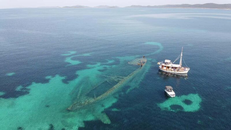 Speedboat tours Sakarun,Sunkenshipp,Veli Rat,Bozava;Muline.. - Muline Village and Scenic Breaks