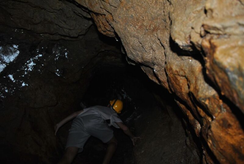 Speleology in the Arouca Geopark´s Tungsten Mines - Logistics: Meeting Point and Duration