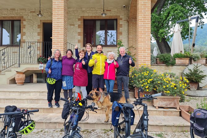 Spello E-Bike Tour with Lunch and Wine Tasting! - Included Equipment and Tasting Experiences