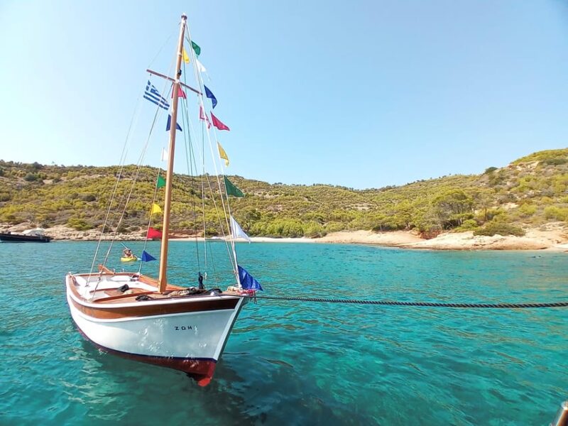 Spetses Island Boat Exploration e-kaiki - Key Points