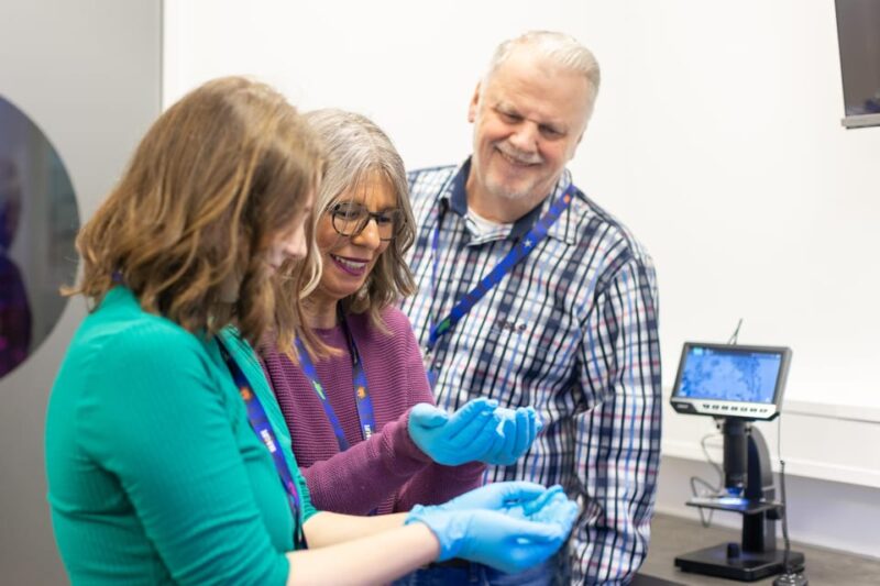 Speyer: SEA LIFE Behind the Scenes Tour - Practical Details: Group Size, Language, and Accessibility