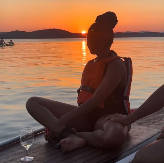 Spiaggia delle vacche SUP paddleboard tour sunset aperitif - Unmatched Focus on Safety and Accessibility for Beginners