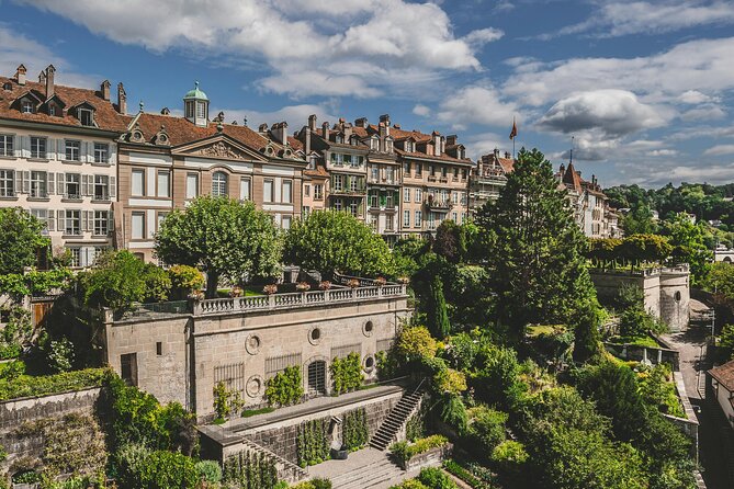 Spider-Man Filming Locations in New York Tour with Private Guide - The Significance of Oscorp at 135 E 57th Street