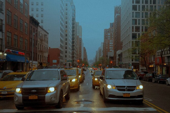 Spider-Man Filming Locations in New York Tour with Private Guide - Riding the Roosevelt Island Tramway