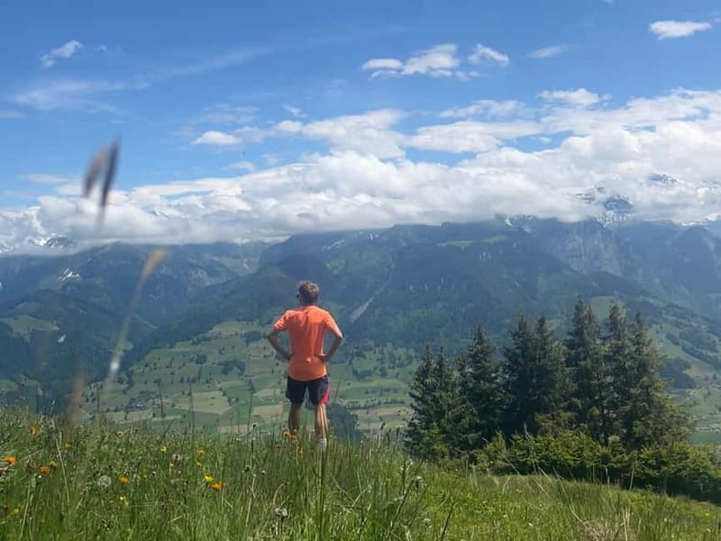 Spiez: Summit Mt. Niesen with a Swiss Triathlete - Discover the Challenge of Summiting Mt. Niesen with a Swiss Triathlete