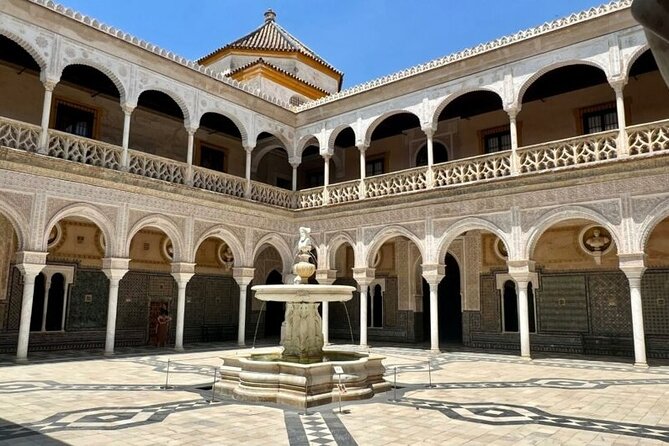 Spirit of Seville - Private Walking Tour with Casa de Pilato - Visiting Plaza de Espana: An Architectural Highlight