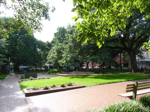 Spirits with Spirits Happy Hour Walking Bar Pub Crawl - Explore Savannah’s Haunted Streets and Historic Pubs for $23