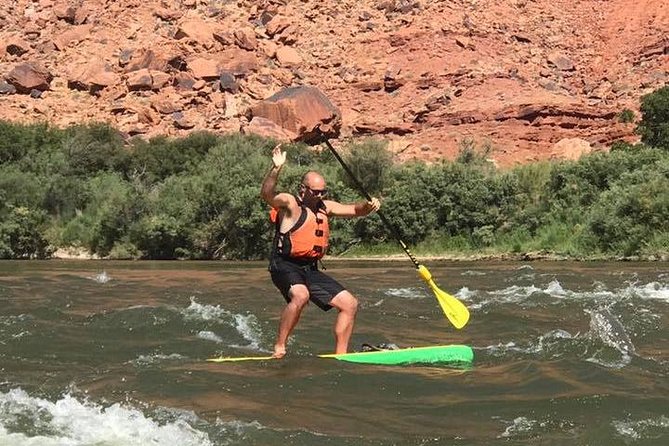Splish and Splash: Stand Up Paddleboarding on the Colorado River - Key Points
