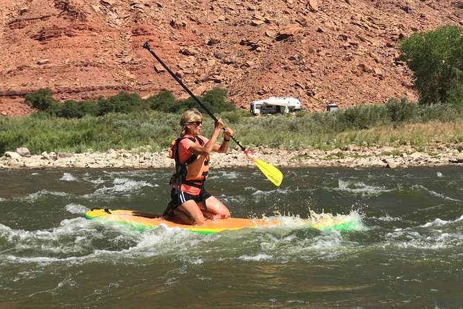 Splish and Splash: Stand Up Paddleboarding on the Colorado River - The Role of the Professional Guides and Safety Measures