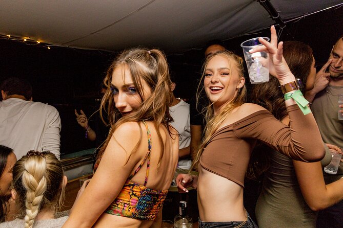 Split After Dark - Boat Crawl with Free Shots & VIP Club Access - The Experience Guides and Atmosphere