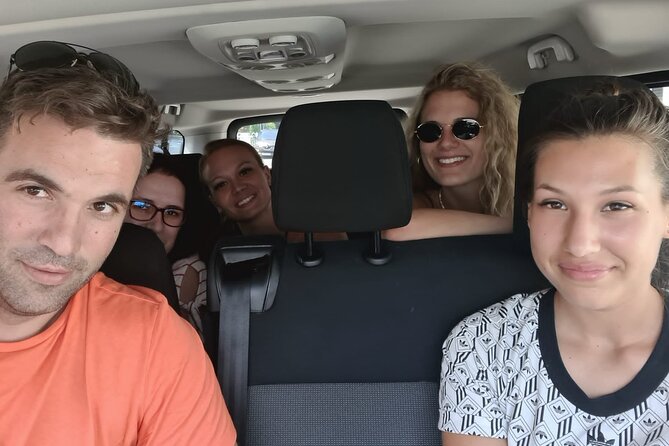 Split airport to Split Private transfer to 8 pax (Door to Door any location) - Who Should Book this Transfer?