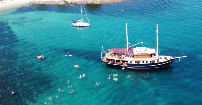 Split: All inclusive Bra & olta Island Swimming Cruise - All-Inclusive Split Boat Trip to Bra and Solta Islands for $109