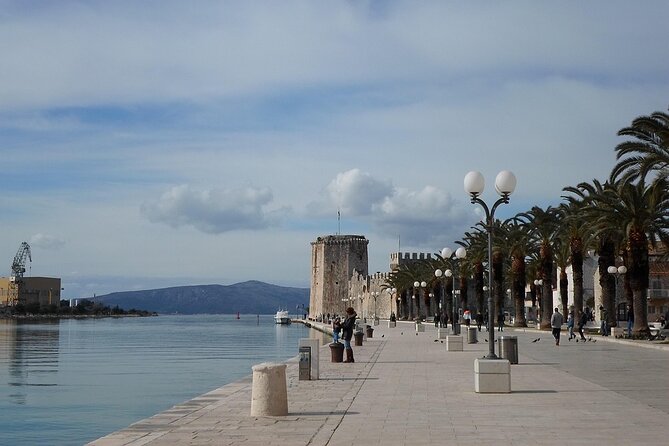 Split and Trogir Half Day Guided Tour - Transportation to Trogir in Comfort and Style