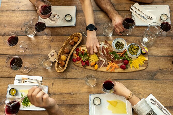 Split Bike and Wine Experience - Key Points