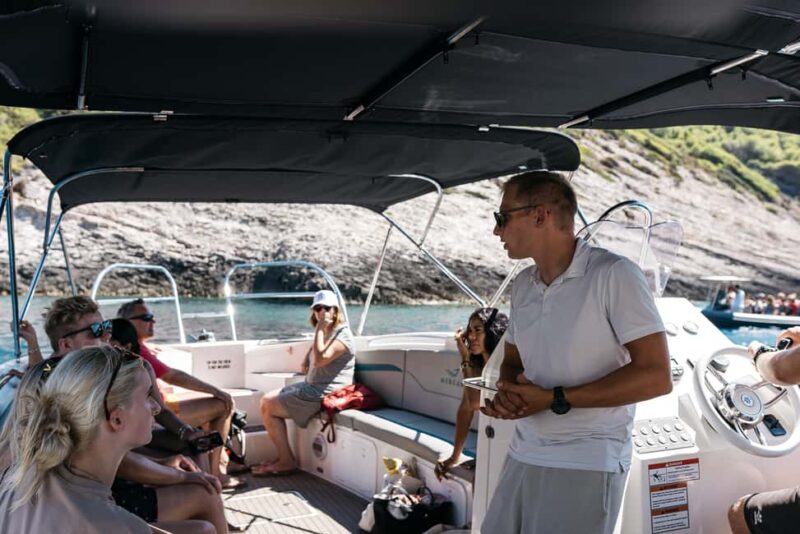 Split: Blue Cave, Hvar, and 5 Islands Boat Tour - Stiniva Bay: One of the World’s Top Beaches