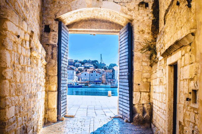 Split: Blue Lagoon & 3 Islands Speedboat Tour - Small group - Comfortable Speedboat with a Fun Ride