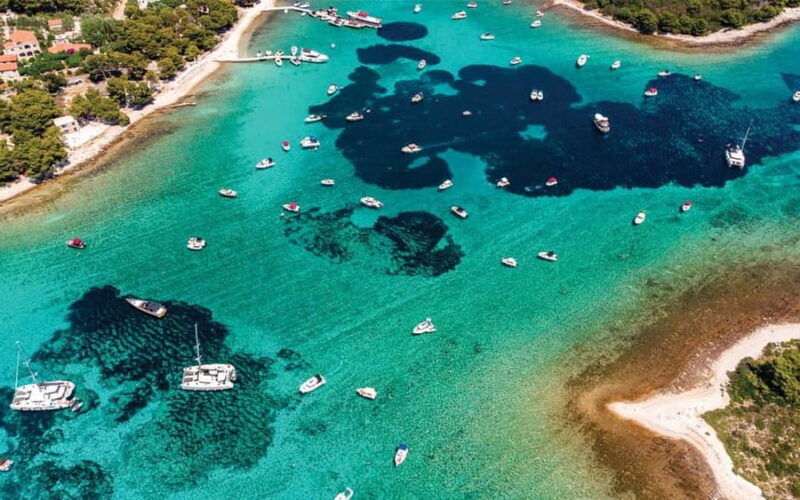 Split: Blue Lagoon and 3 Island Cruise with Food and Drinks - Split: Blue Lagoon and 3 Island Cruise with Food and Drinks