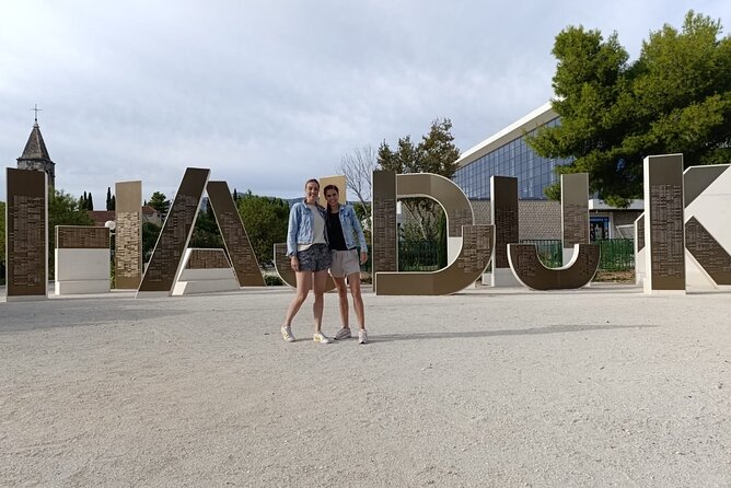 Split City Electric Bike Tour - Practical Details: Meeting Point, Group Size, and Equipment