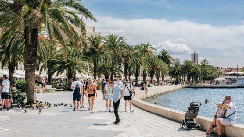 Split: Diocletian's Palace and Old Town Guided Walking Tour - Wandering Through Split’s Old Town Streets and Squares