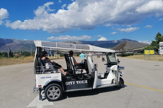 Split Eco Tuk Tuk City Tour - Logistics and Group Size