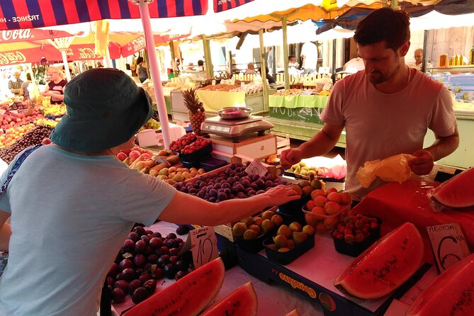 Split: Food Tasting Small Group Tour - Food Included - Meeting at the Golden Gate for a Culinary Introduction