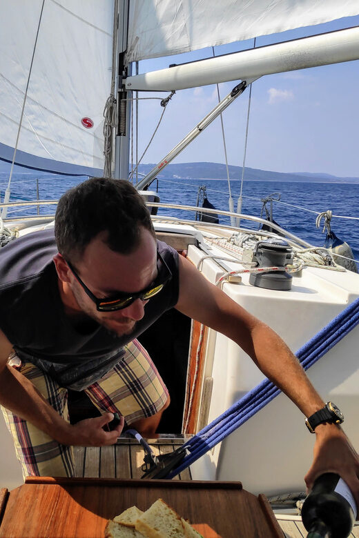 Split: Full Day Sailing Tour to olta Island and Bra Island - Explore the Dalmatian Coast on a Full-Day Sailing Adventure from Split