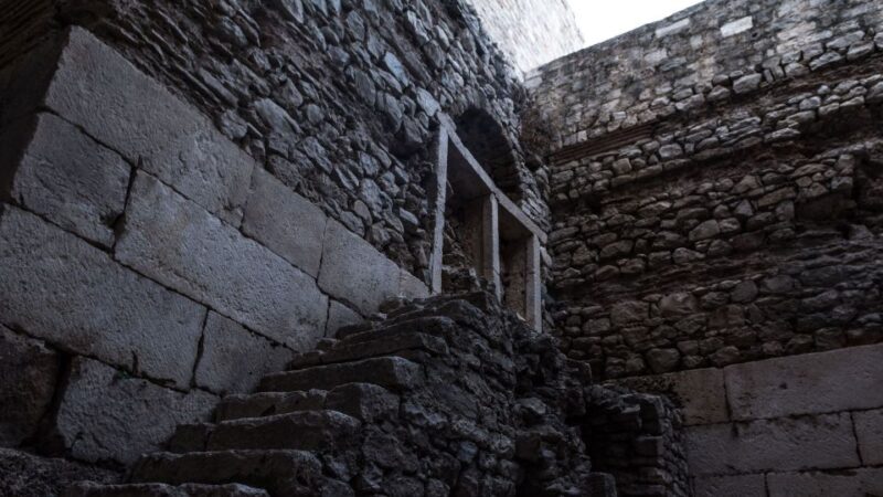 Split: Game of Thrones Tour with Diocletian's Palace Cellar - Key Points