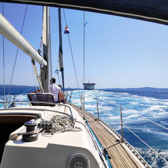 Split: Half Day Sailing Tour with Swim Stop, Snacks and Wine - Discover the Charm of Dalmatia on a Half-Day Sailing Tour from Split