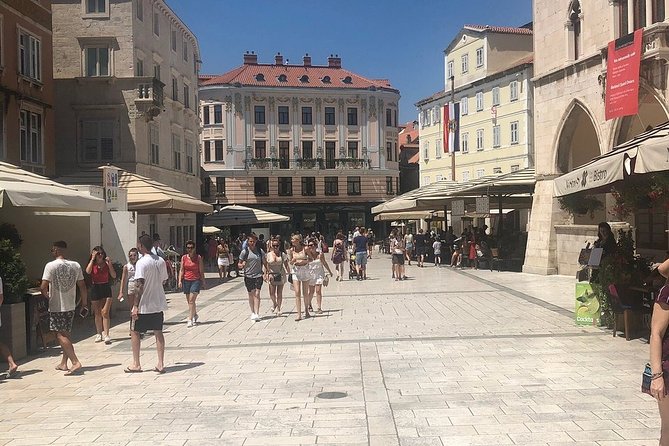 Split History and Gastro Small-Group Tour with Food and Drinks - Practical Details: Meeting Point and Group Size