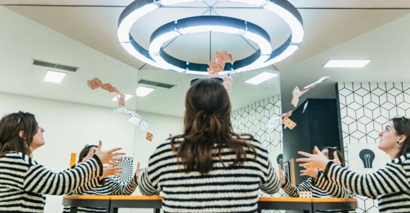 Split: Museum of Illusions Entrance Ticket - The Guide and Experience Flow