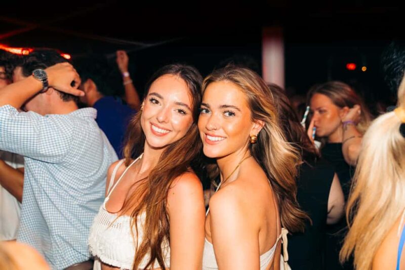 Split: Night Boat Party with Free Shots, Dj and After Party - What’s Included in the Price and How to Reserve