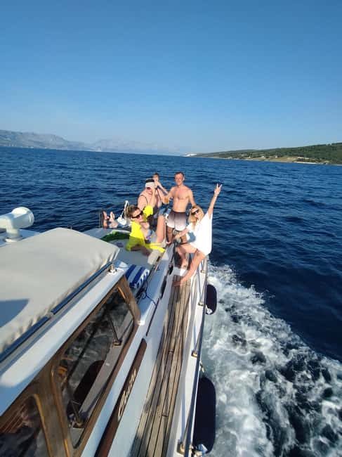 Split/Omi/Makarska: Full or half day boat tour with "Cvita" - Key Points