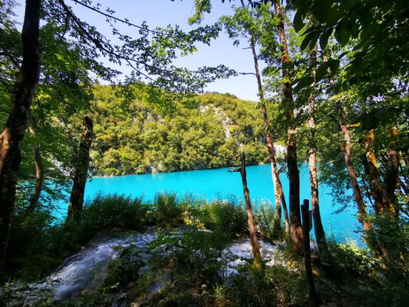 Split: Plitvice Lakes Guided Day Tour with Entry Tickets - The Journey from Split to the Park