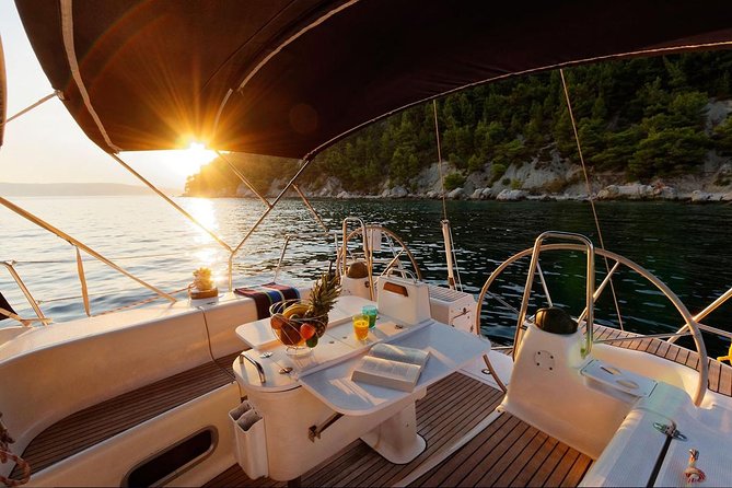 Split: PRIVATE Full-Day Sail Yacht Cruise - Per group (up to 12)! - Discover the Charm of a Private Yacht Cruise from Split