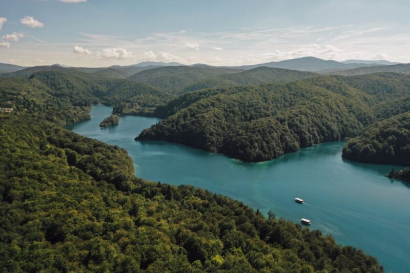Split: Self-Guided Plitvice Lakes Day Tour with Boat Ride - Plitvice Lakes: A Visual Feast in Croatia