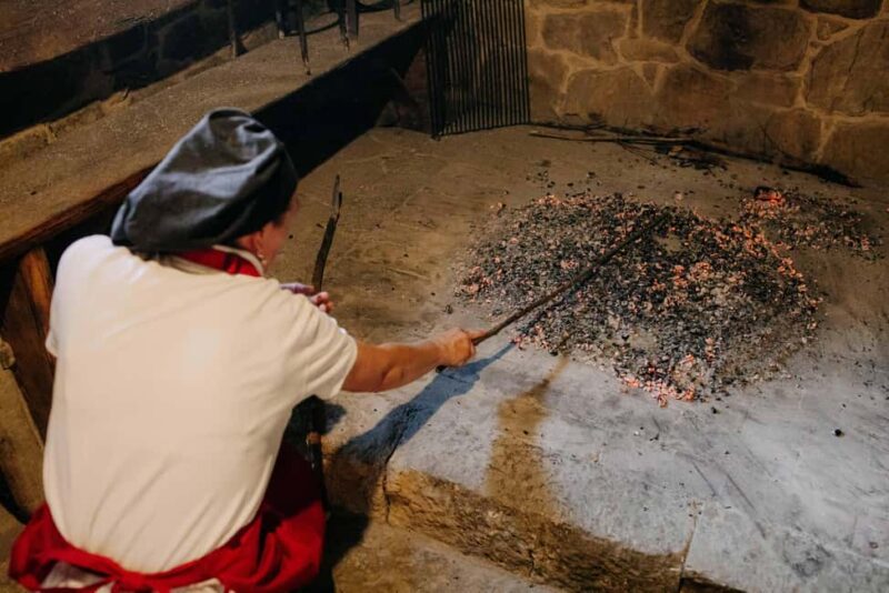 Split: Soparnik Private Cooking Class with Klapa Singing - Explore Croatian Culture with a Private Soparnik Cooking Class Near Split