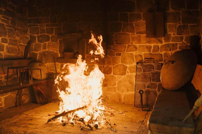 Split: Soparnik Private Cooking Class with Klapa Singing - Key Points