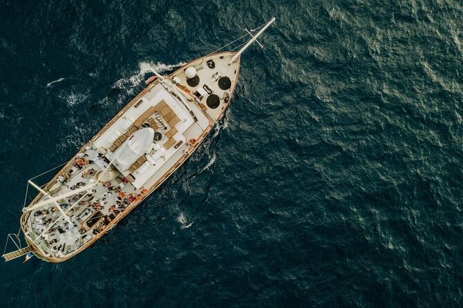 Split Sunset Cruise With Live Music - Key Points