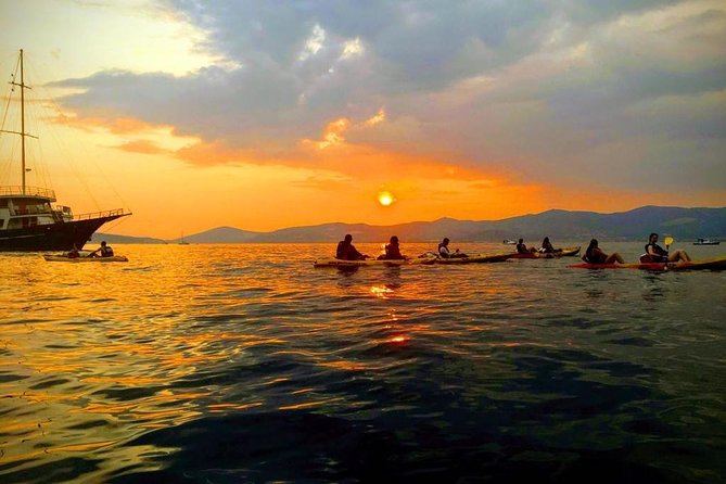 Split Sunset Sea Kayaking Tour - The Sunset and Wine Experience