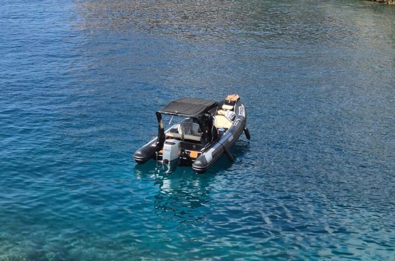 Split/Trogir: Blue Lagoon and 3 Islands Speedboat Tour - Visiting Maslinica Village on Olta Island