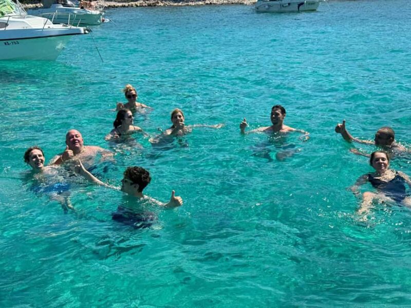 Split/Trogir: Blue Lagoon and 3 Islands Speedboat Tour - Relaxing at Borkko Beach Bar with Drinks and Views