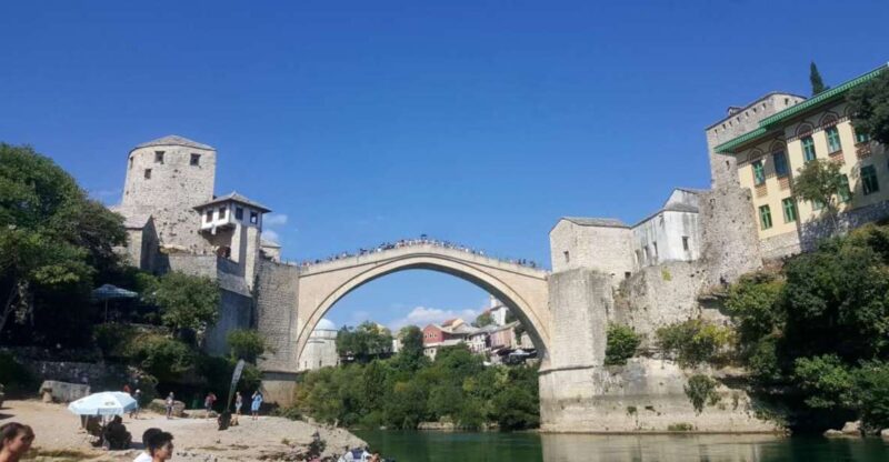 Split/Trogir: Mostar and Medjugorje Tour with Wine Tasting - Wine Tasting at a Local Bosnian Vineyard