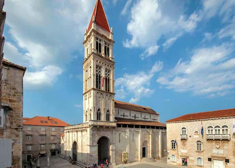 Split: Trogir & Split Shore Excursion with Pastry Tasting - Authentic Croatian Pastry Experience in Trogir