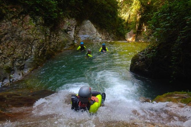 Sports canyoning in the Vercors near Grenoble - Why This Canyoning Tour Stands Out
