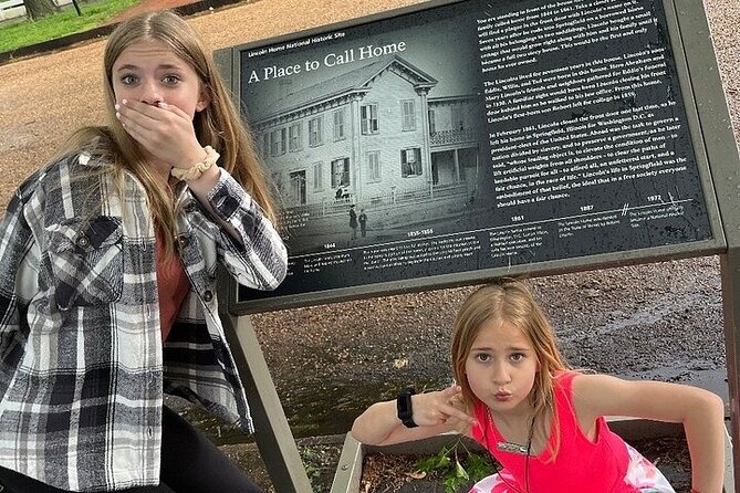 Springfield Illinois Scavenger Hunt Walking Activity - Discover Springfield Through a Fun and Educational Scavenger Hunt