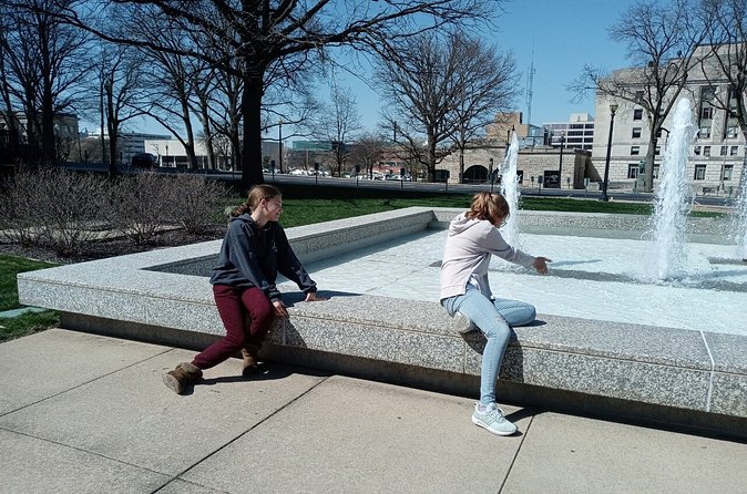 Springfield Illinois Scavenger Hunt Walking Activity - Why Choose This Springfield Scavenger Hunt?