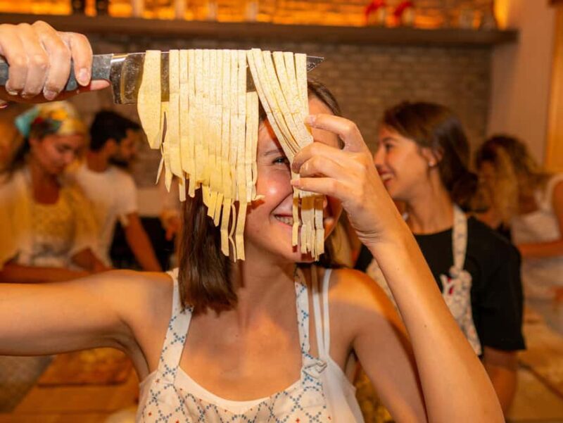Spritz & Spaghetti: Pasta-Making Class with Drinks in Rome - Recipes and Memory-Making
