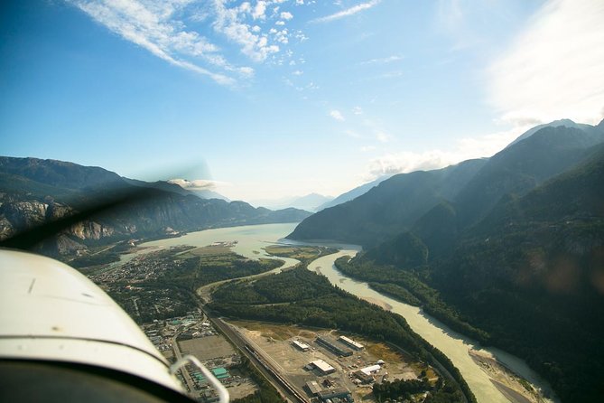 Squamish Explorer Flightseeing Tour - Discover the Splendor of the Squamish Explorer Flightseeing Tour