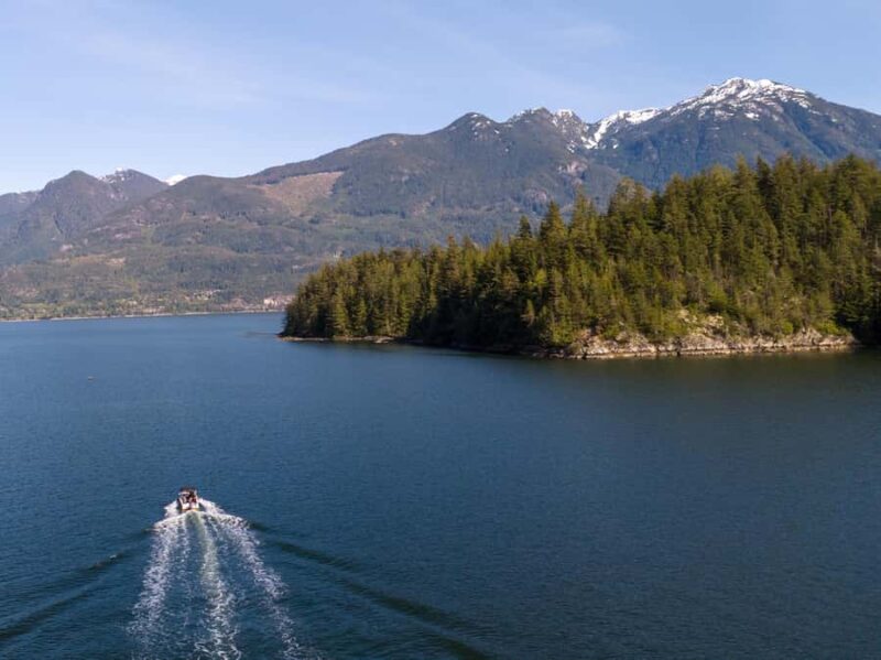 Squamish: Private Wakeboarding Lesson in Howe Sound - Discover Wakeboarding with a Private Lesson in Howe Sound